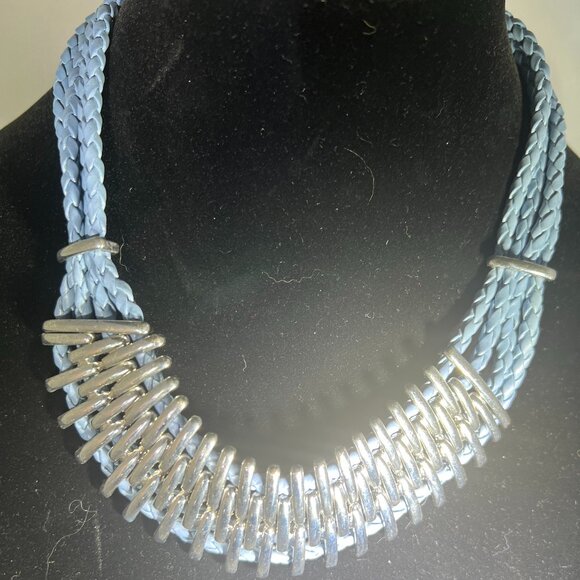 GUESS Silver-Tone Multi-Layer Blue Faux Leather Statement Necklace - Picture 5 of 5